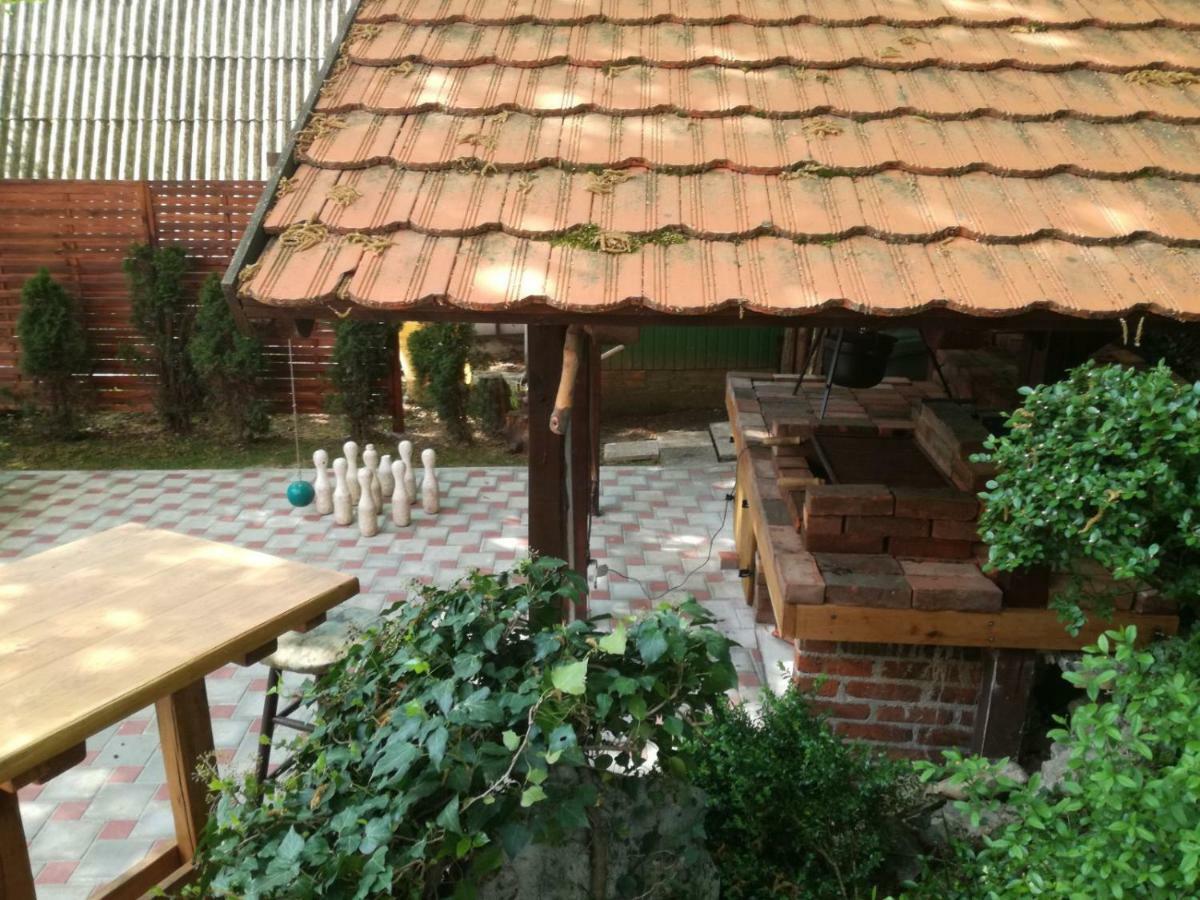 Holiday Home Mreznica Gornji Zvečaj Exteriör bild